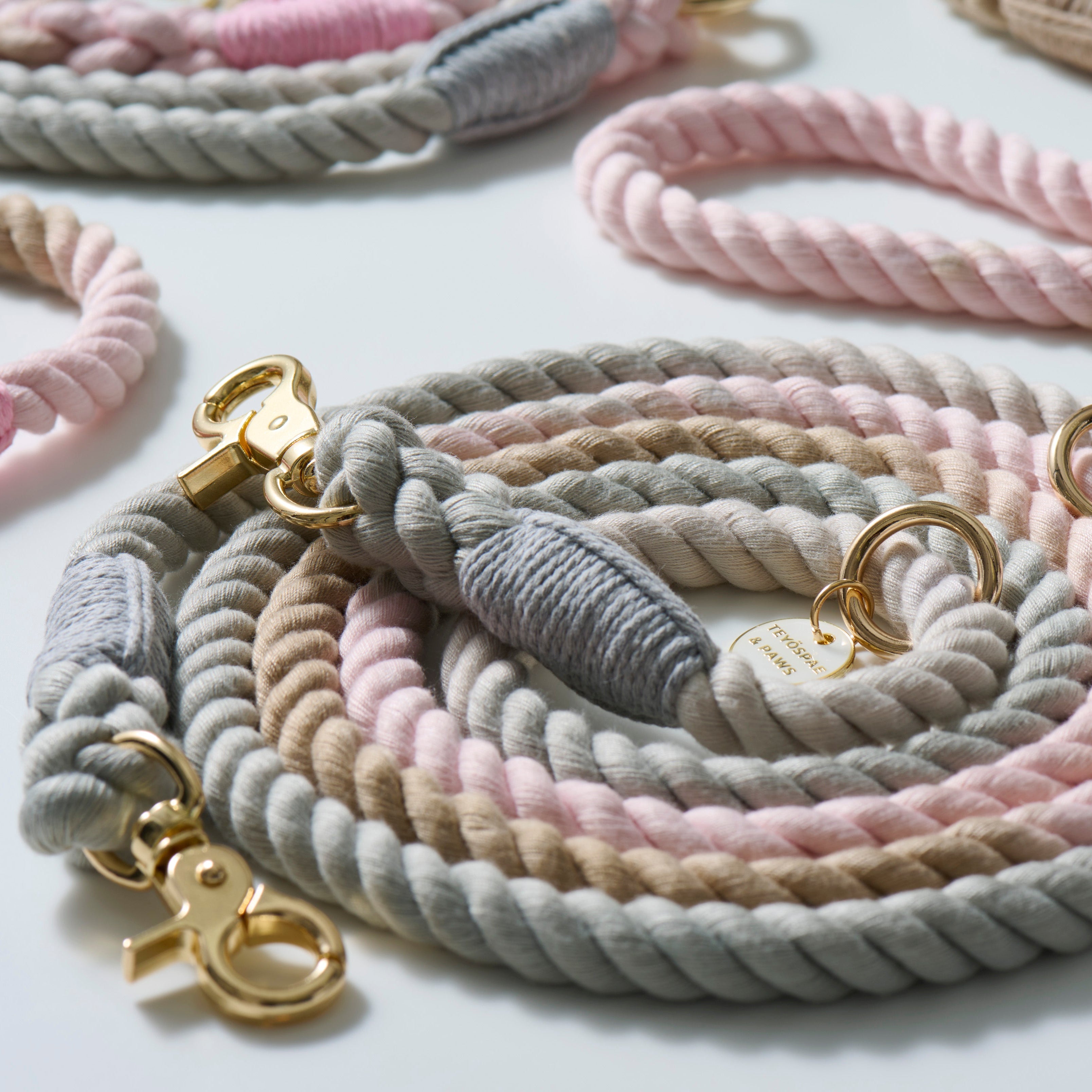 肩掛け ハンズフリーロープリード 210cm - CLAY PINK / クレイピンク <GOLD>