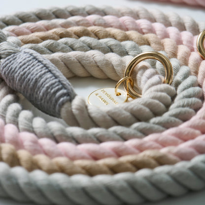 肩掛け ハンズフリーロープリード 210cm - CLAY PINK / クレイピンク &lt;GOLD&gt;