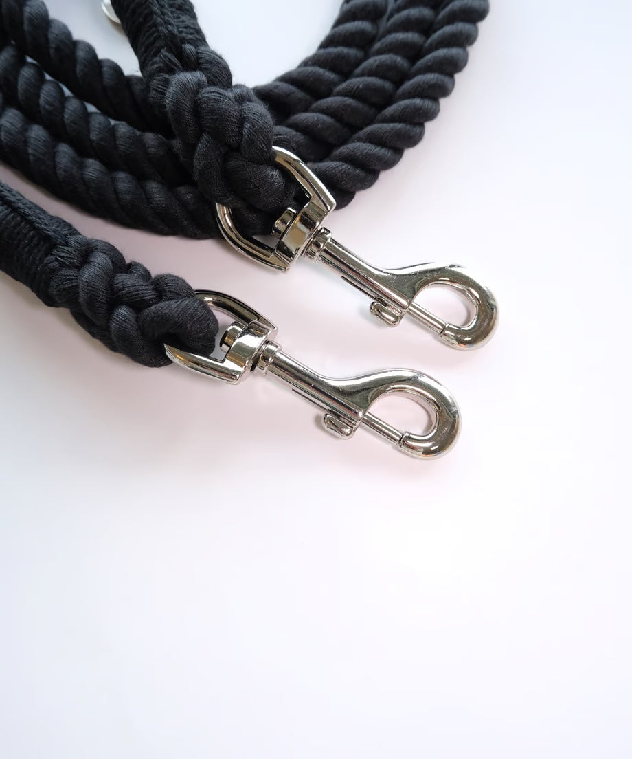 肩掛け ハンズフリーロープリード 210cm - BLACK/ブラック &lt;SILVER or MAT SILVER&gt;